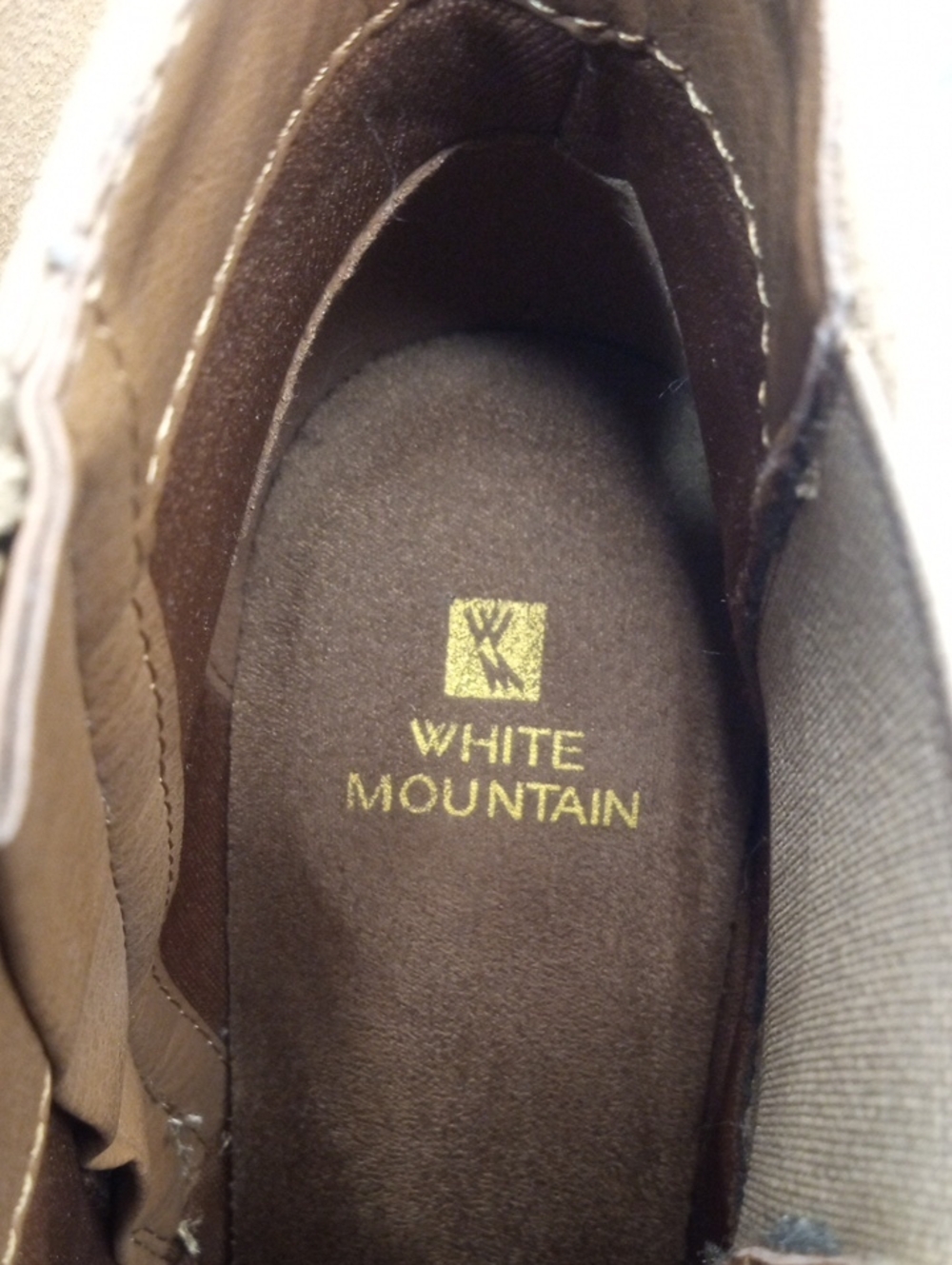 WHITE MOUNTAIN CHELSEA ANKLE BOOT - Picture 7 of 10